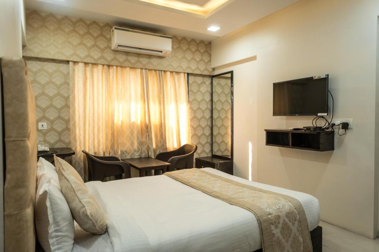 Hotel Dhavalgiri Тхане Екстер'єр фото